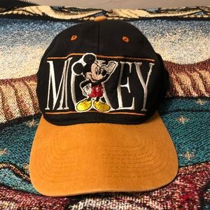 Vintage Mickey Mouse Disney Black Gold Hat